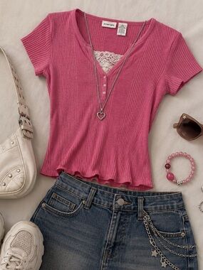 Energie Pink Ribbed Lace Trim Henley Tee – Y2K Stretch Knit Short Sleeve Top XL